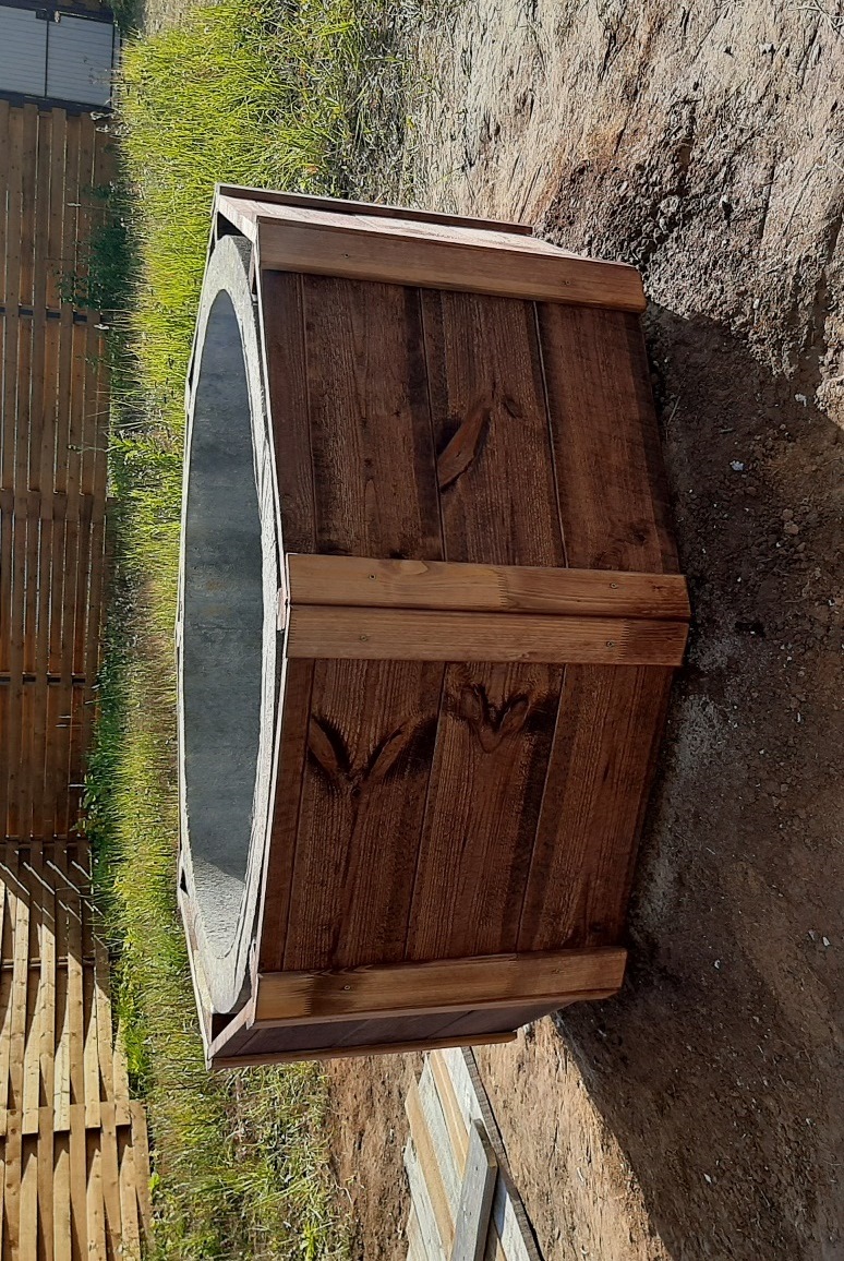 Отделка колодца доской